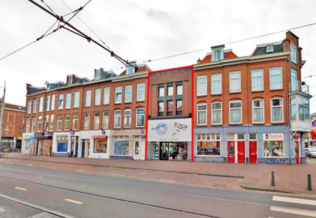Te verstrekken hypothecaire lening op een commerciele ruimte met twee zelfstandige bovenwoningen bestemd voor de verhuur te 's-Gravenhage Te verstrekken hypothecaire lening op een commerciele ruimte met twee zelfstandige bovenwoningen bestemd voor de verhuur te 's-Gravenhage