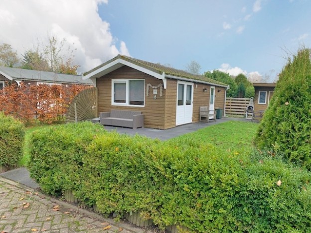 Te verstrekken hypothecaire lening op een recreatiewoning bestemd voor de verhuur te Warmenhuizen Te verstrekken hypothecaire lening op een recreatiewoning bestemd voor de verhuur te Warmenhuizen