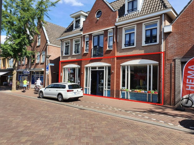 Te verstrekken hypothecaire lening op een winkelruimte bestemd voor de verhuur te Dinxperlo Te verstrekken hypothecaire lening op een winkelruimte bestemd voor de verhuur te Dinxperlo