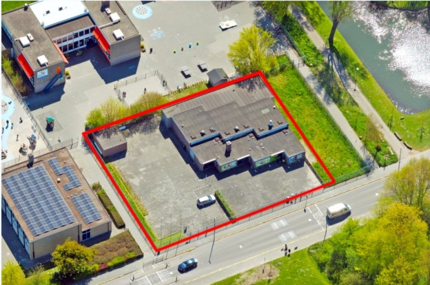 Te verstrekken hypothecaire lening op een bedrijfsruimte met 20 parkeerplaatsen en een exitfee van 1% bij (gedeeltelijke) aflossing binnen zes maanden te Rotterdam